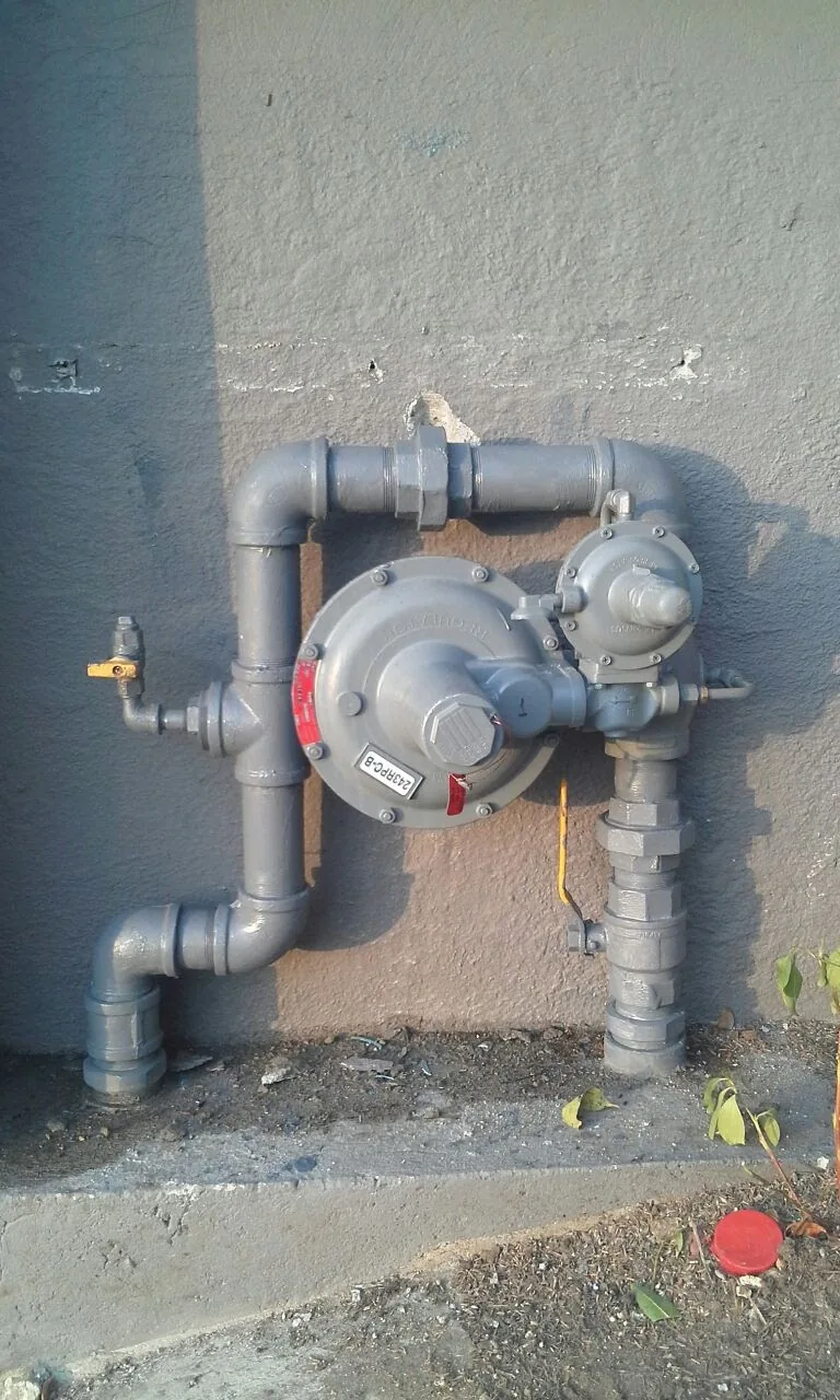 Estación de regulación de gas instalada por Proyecting AM